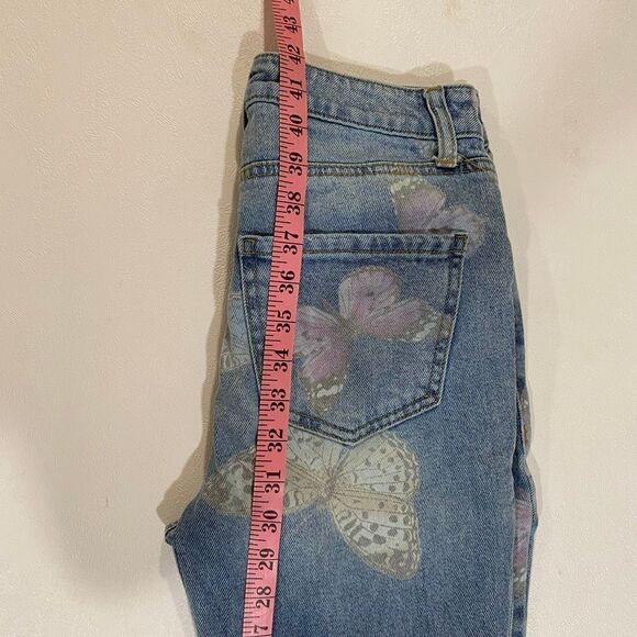 Tinseltown Women’s Size 3 Butterfly Print Flare Jeans Frayed Hem Y2K - Picture 6 of 7